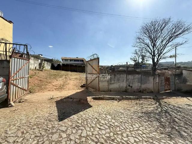 Terreno venda em Região Geográfica Imediata de Divinópolis, Divinópolis