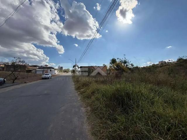 Terreno venda em Região Geográfica Imediata de Divinópolis, Divinópolis