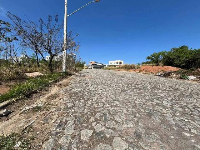 Terreno venda em Região Geográfica Imediata de Divinópolis, Divinópolis