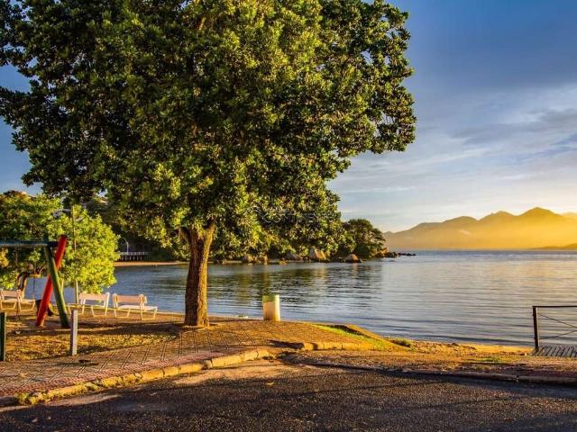 Terreno venda em Região Geográfica Imediata de Florianópolis, Desterro
