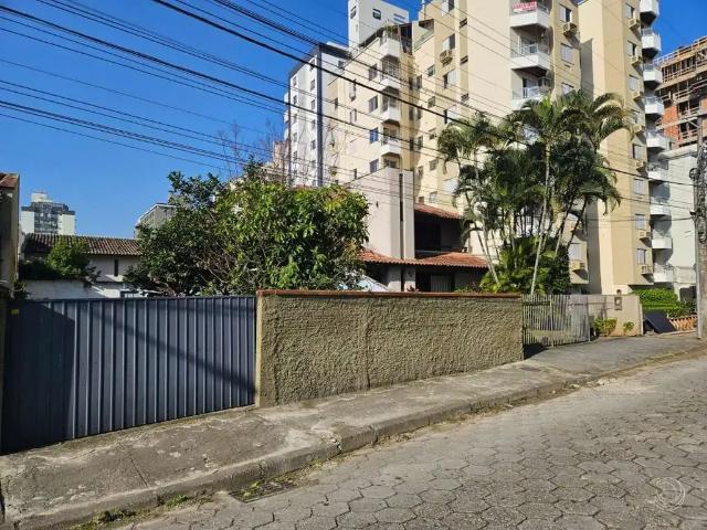 Terreno venda em Região Geográfica Imediata de Florianópolis, Desterro