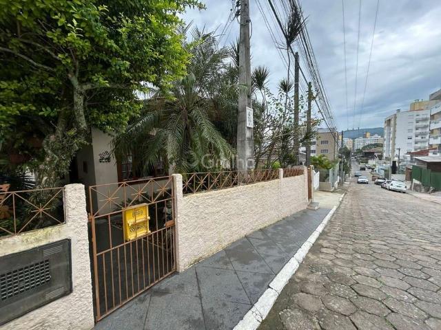 Terreno venda em Região Geográfica Imediata de Florianópolis, Desterro