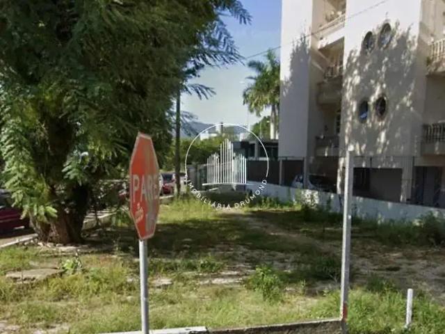 Terreno venda em Região Geográfica Imediata de Florianópolis, Desterro