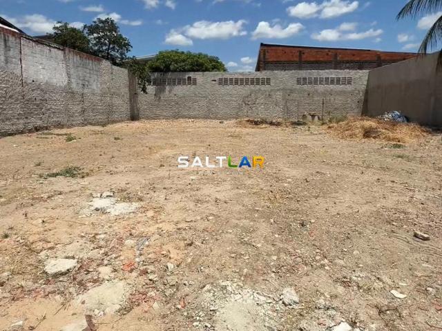 Terreno venda em Parque Santana, Fortaleza
