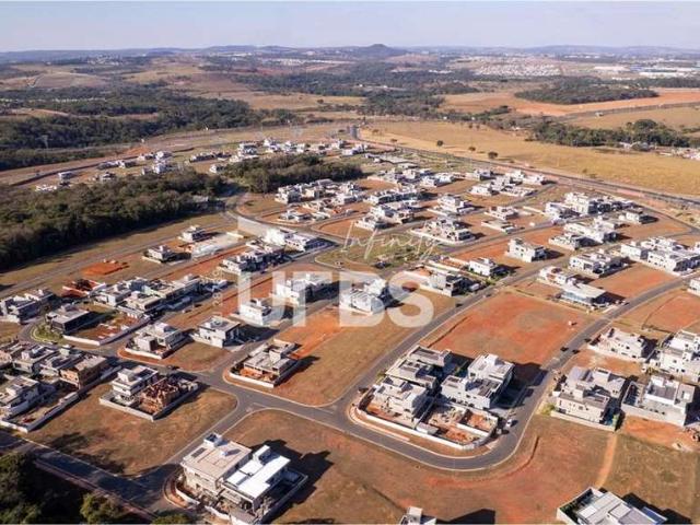 Terreno venda em Região Geográfica Imediata de Goiânia, Goiânia