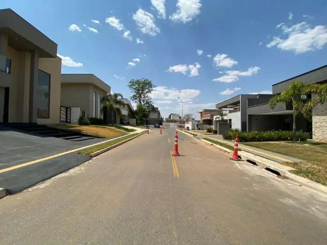 Terreno venda em Região Geográfica Imediata de Goiânia, Goiânia