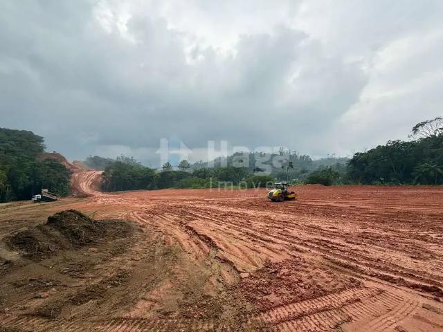 Terreno venda em Região Geográfica Imediata de Brusque, Guabiruba