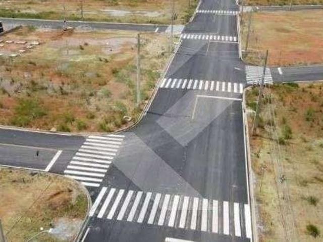 Terreno venda em Ilhota, Centro