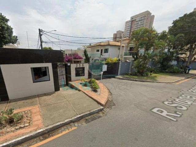 Terreno venda em Condominio Vivendas do Bosque, Macaé