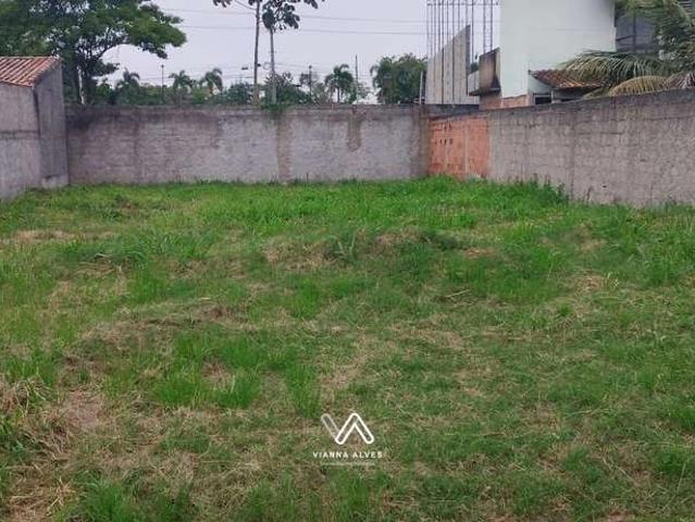 Terreno venda em Condomínio Green Park 3, Maricá