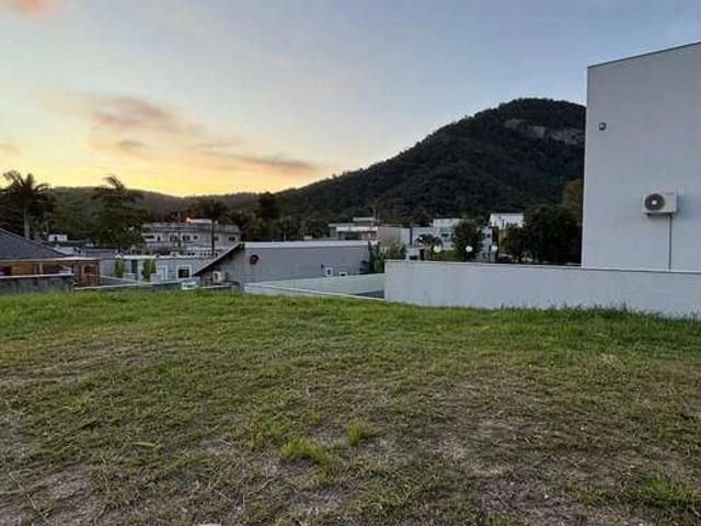 Terreno venda em Maricá