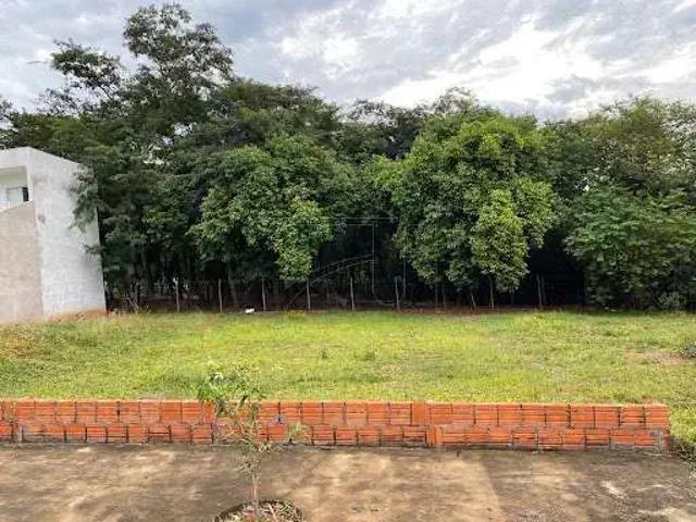 Terreno venda em Região Imediata de Marília, Marília