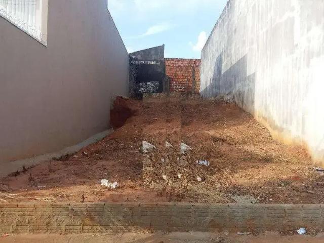 Terreno venda em Região Imediata de Marília, Marília