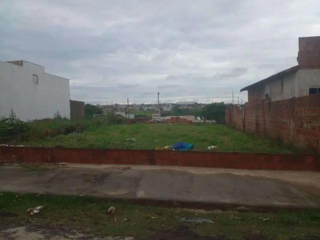 Terreno venda em Região Imediata de Marília, Marília