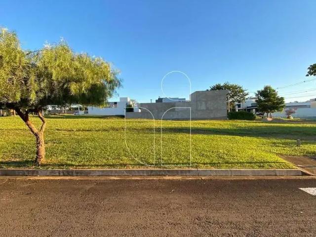 Terreno venda em Região Imediata de Marília, Marília