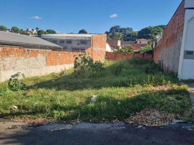 Terreno venda em Região Imediata de Marília, Marília