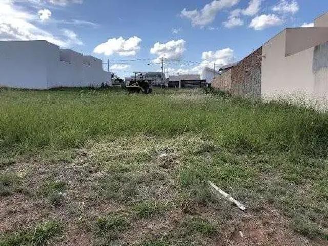 Terreno venda em Região Imediata de Marília, Marília