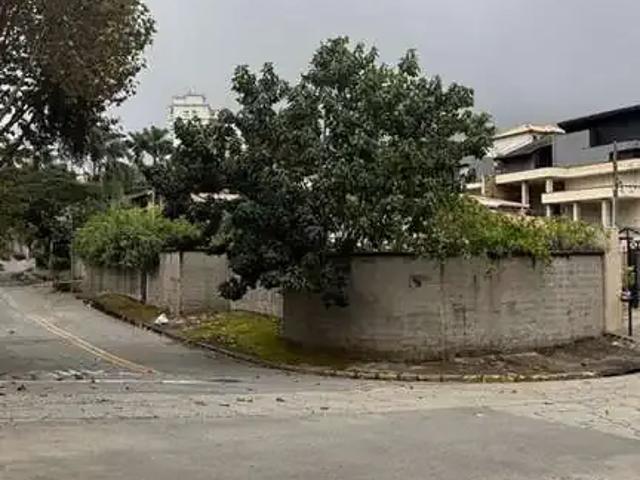Terreno venda em Região Imediata de São Paulo, Região Metropolitana de São Paulo