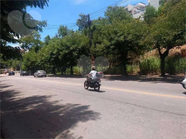 Terreno venda em Região Oceânica, Niterói