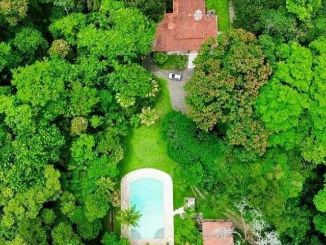 Terreno venda em Cascatinha, Petrópolis
