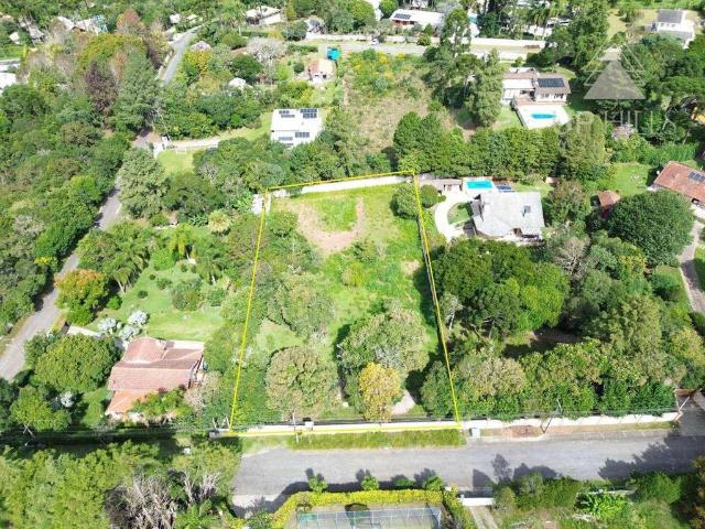 Terreno venda em Pinhais, Região Geográfica Intermediária de Curitiba