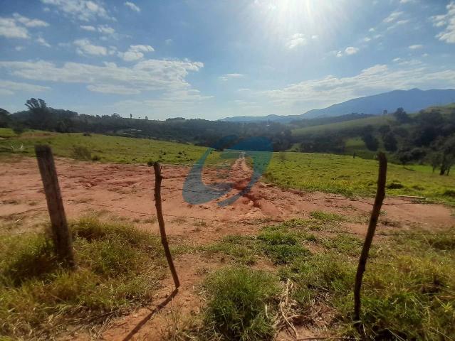 Terreno venda em Piracaia