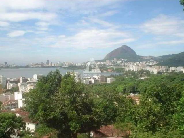 Terreno venda em Região Geográfica Imediata do Rio de Janeiro, Região Metropolitana do Rio de Janeiro