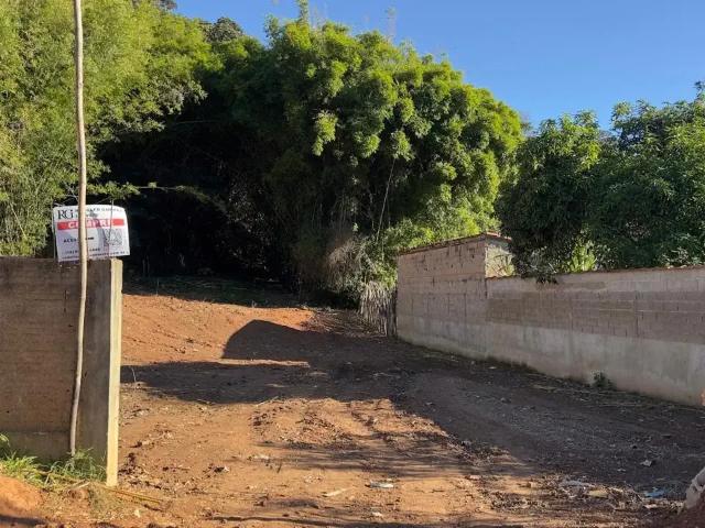 Terreno venda em Jardim Nova Conquista, São Bento do Sapucaí