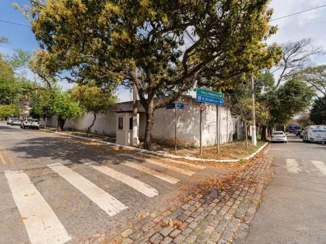 Terreno venda em Região Imediata de São Paulo, Região Metropolitana de São Paulo
