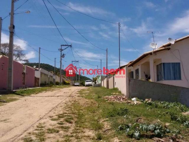 Terreno venda em Condomínio Cisne Branco, São Pedro da Aldeia
