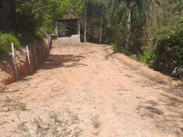 Terreno venda em Vila Bello, São Roque