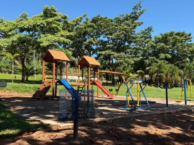 Terreno venda em Santa Bárbara de Goiás, Região Geográfica Intermediária de São Luís de Montes Belos-Iporá