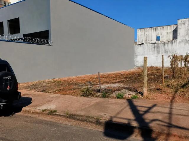 Terreno venda em Região Geográfica Imediata de Uberlândia, Oliveira Fortes