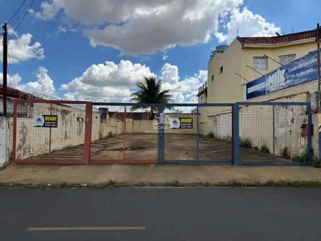 Terreno venda em Região Geográfica Imediata de Uberlândia, Oliveira Fortes