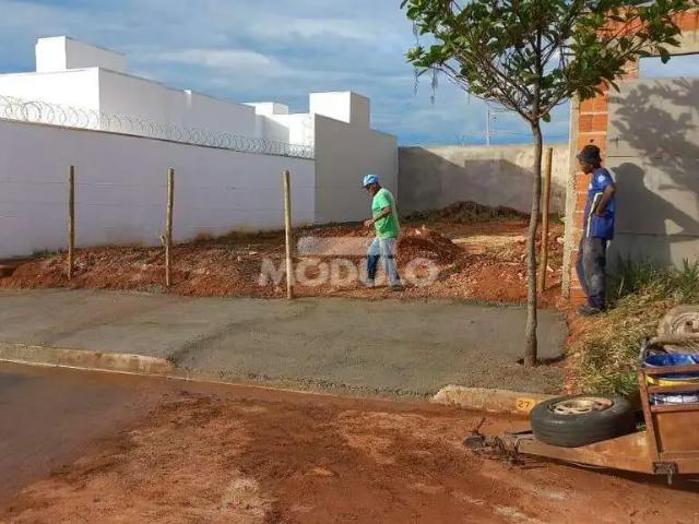 Terreno venda em Região Geográfica Imediata de Uberlândia, Oliveira Fortes