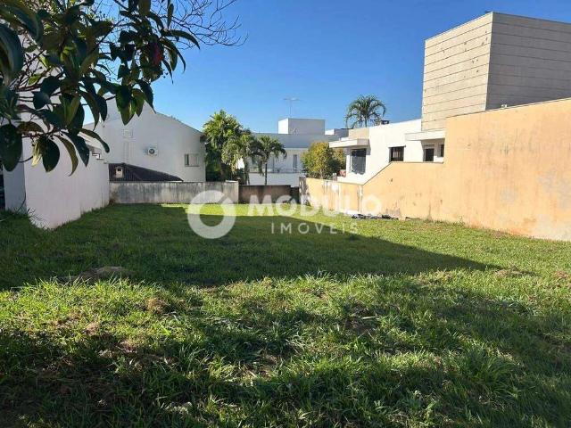 Terreno venda em Condomínio Jardins Gênova, Uberlândia