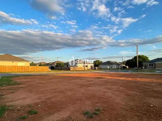 Terreno venda em Região Geográfica Imediata de Uberlândia, Oliveira Fortes