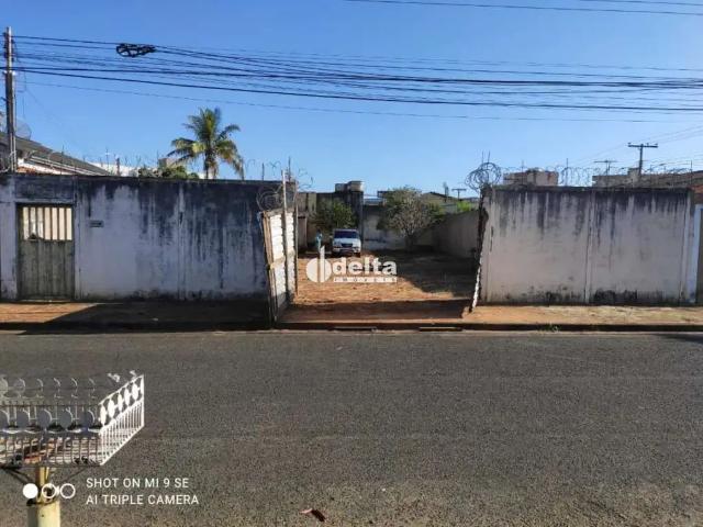 Terreno venda em Região Geográfica Imediata de Uberlândia, Oliveira Fortes