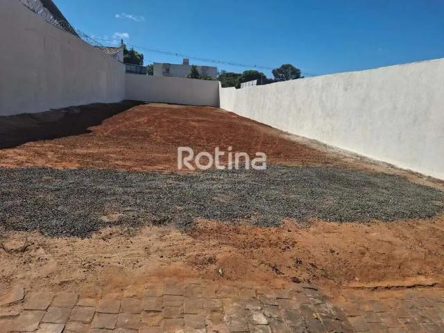Terreno venda em Região Geográfica Imediata de Uberlândia, Oliveira Fortes