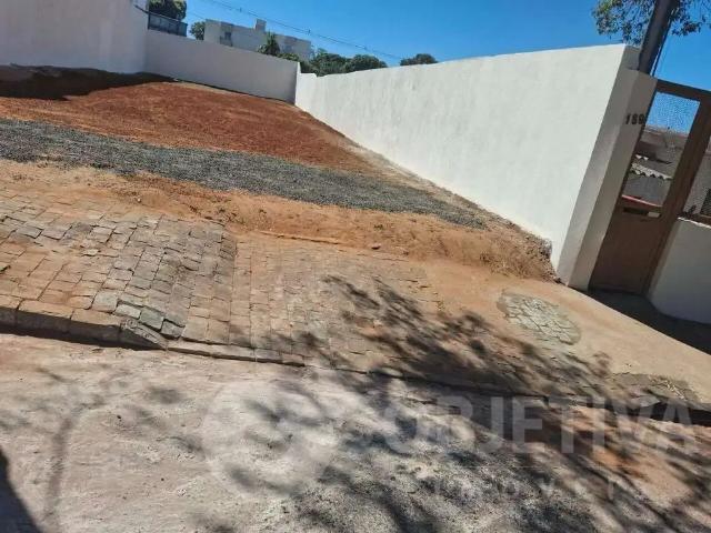 Terreno venda em Região Geográfica Imediata de Uberlândia, Oliveira Fortes