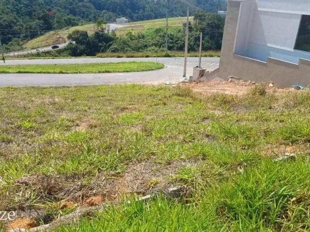 Terreno venda em Região Geográfica Imediata de Volta Redonda-Barra Mansa, Volta Redonda