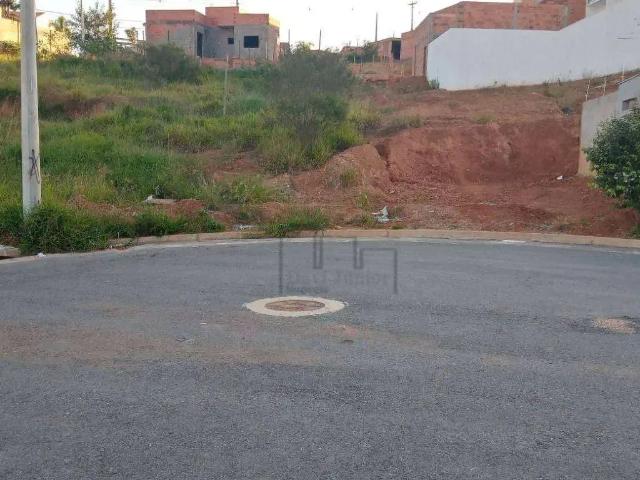 Terreno venda em Conjunto Habitacional Jardim Serrano, Votorantim