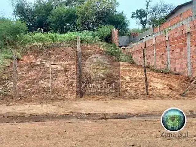 Terreno venda em Conjunto Habitacional Jardim Serrano, Votorantim