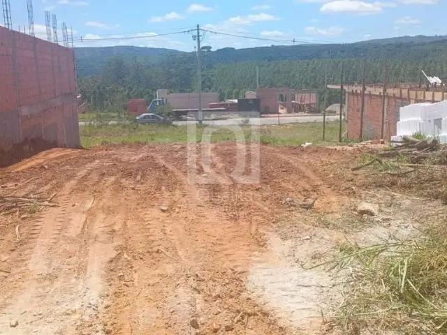 Terreno venda em Conjunto Habitacional Jardim Serrano, Votorantim