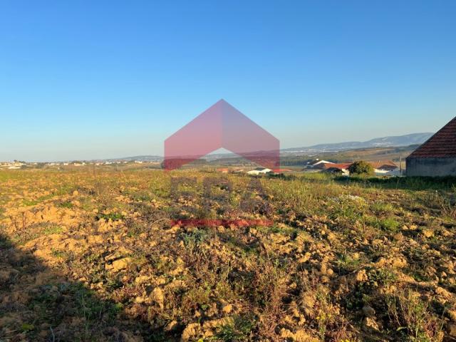 Terreno venda em Reguengo Grande, Casal Serrano