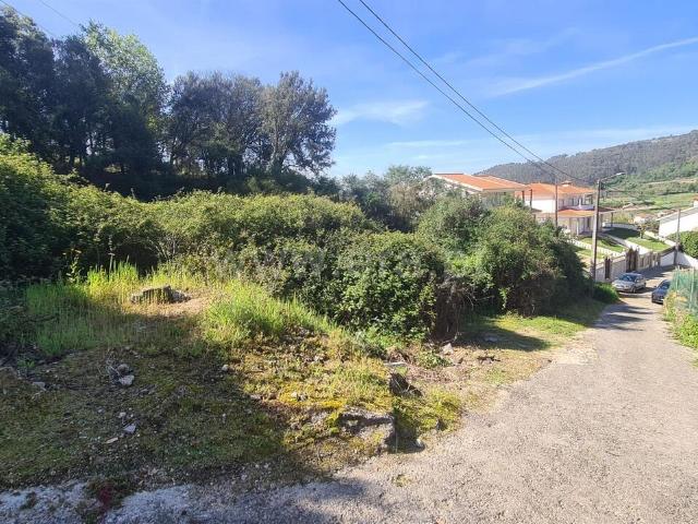 Terreno venda em Lousada, Porto