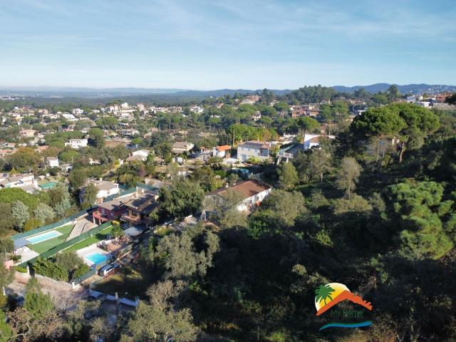 Terreno en venta en Pantans de Montbarbat, Maçanet de la Selva