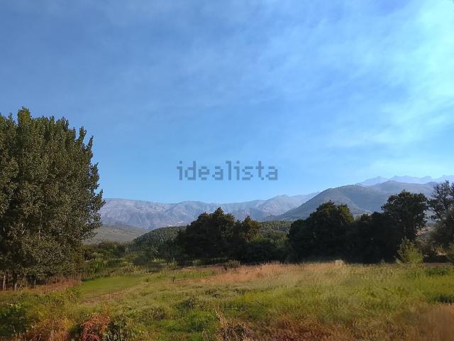 Terreno en venta en Madrigal de la Vera