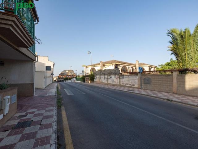 Terreno en venta en Comarca de la Vega de Granada, Andalucía