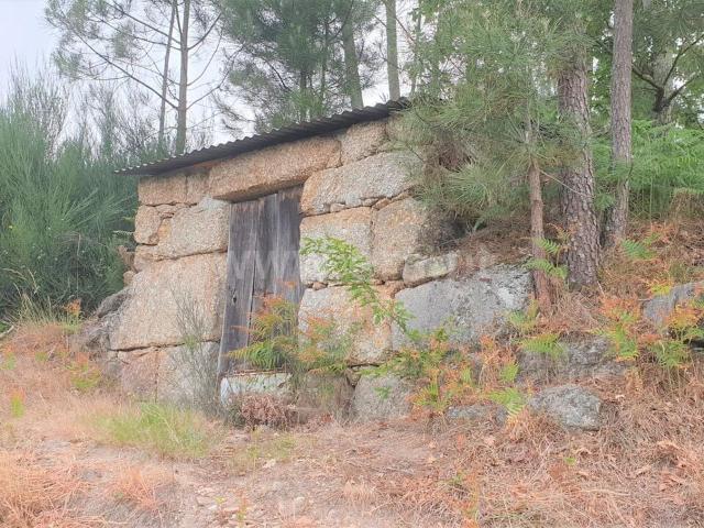 Terreno venda em Vila Boa Do Bispo, Porto
